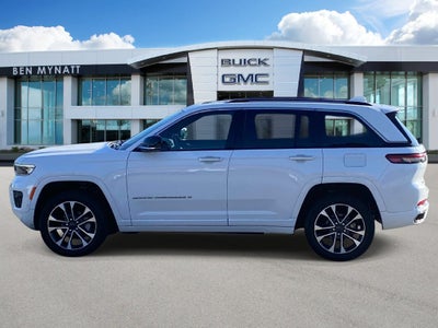 2022 Jeep Grand Cherokee Overland