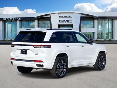 2022 Jeep Grand Cherokee Overland