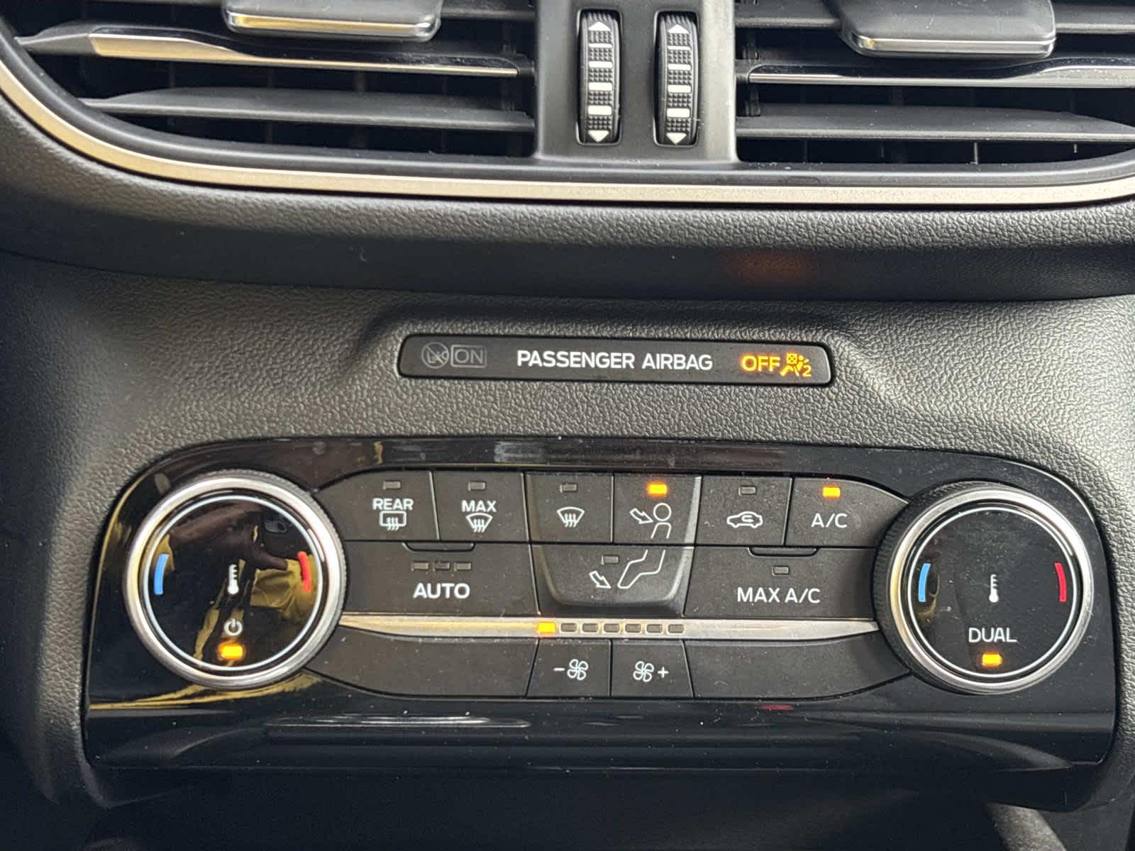 2022 Ford Escape SE Hybrid