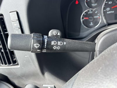 2025 GMC Savana Cutaway 3500 1WT