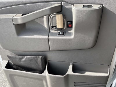 2025 GMC Savana Cutaway 3500 1WT