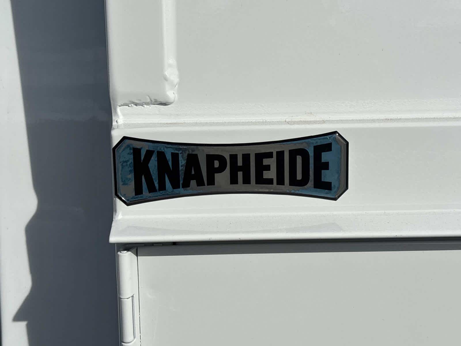 2025 GMC Savana Cutaway 3500 1WT