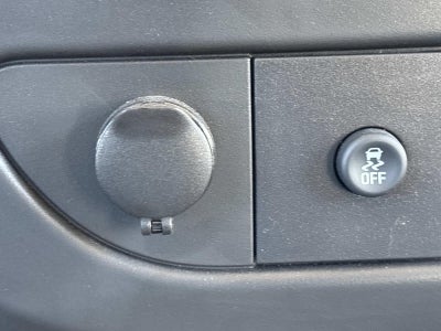 2025 GMC Savana Cutaway 3500 1WT