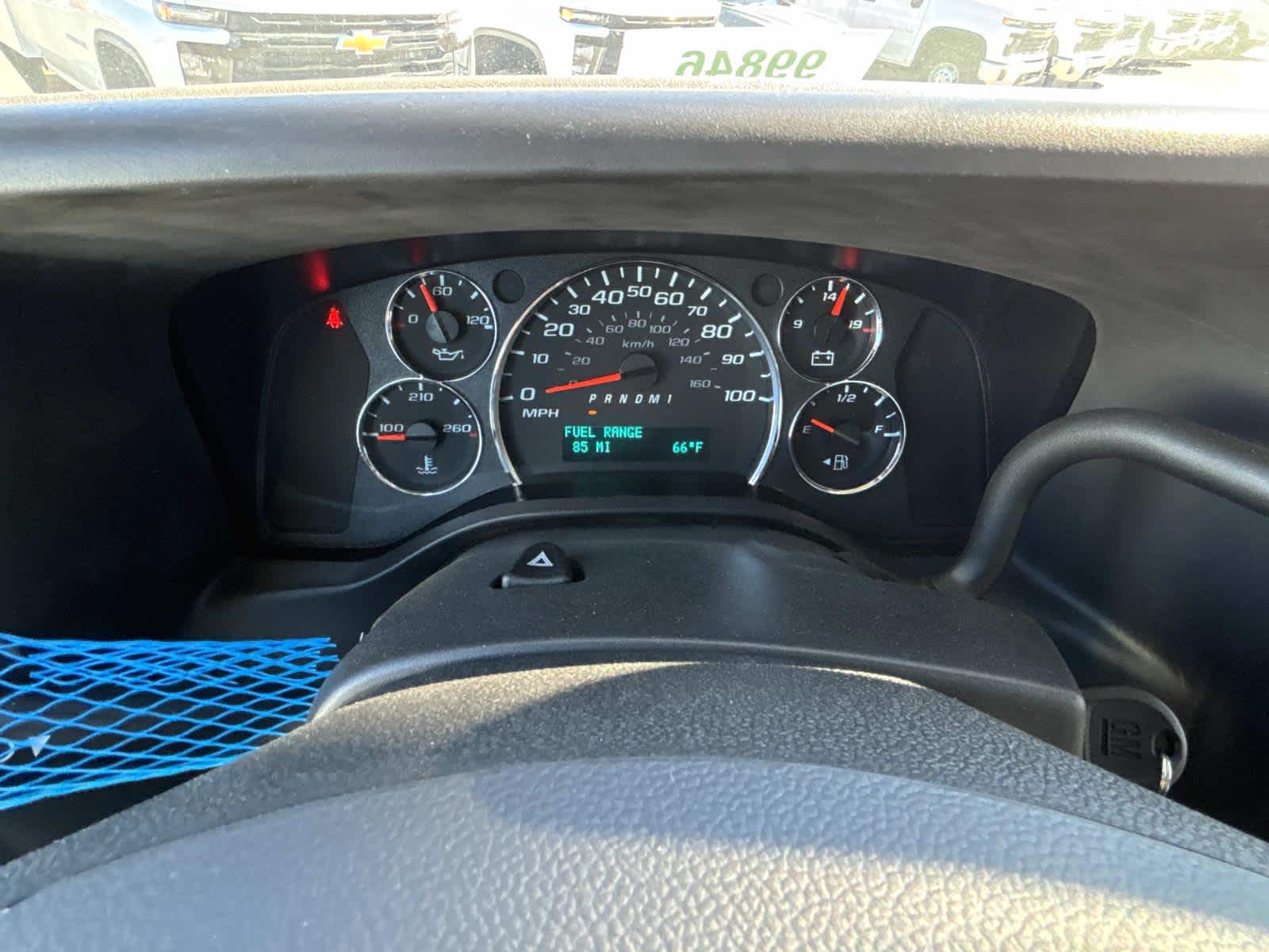 2025 GMC Savana Cutaway 3500 1WT