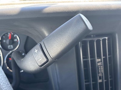 2025 GMC Savana Cutaway 3500 1WT