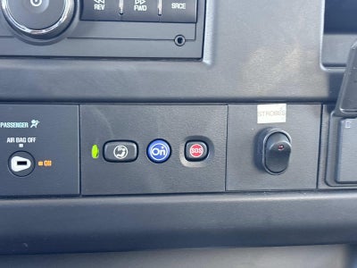 2025 GMC Savana Cutaway 3500 1WT