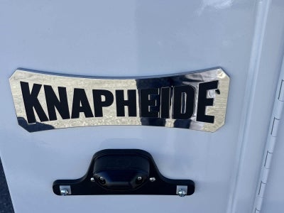 2025 GMC Savana Cutaway 3500 1WT