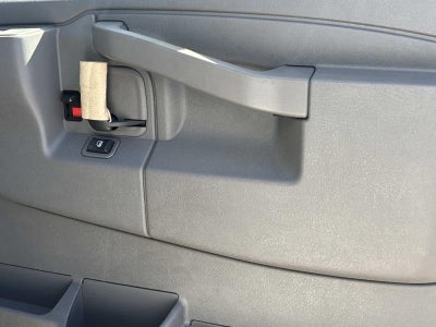 2025 GMC Savana Cutaway 3500 1WT