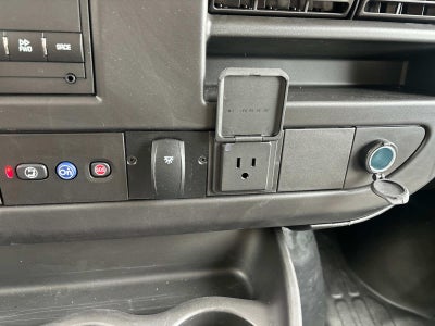 2024 GMC Savana Cutaway 3500 1WT