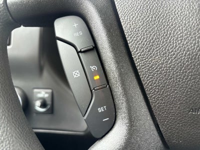 2024 GMC Savana Cutaway 3500 1WT