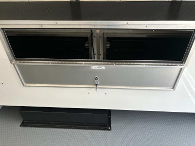 2024 GMC Savana Cutaway 3500 1WT