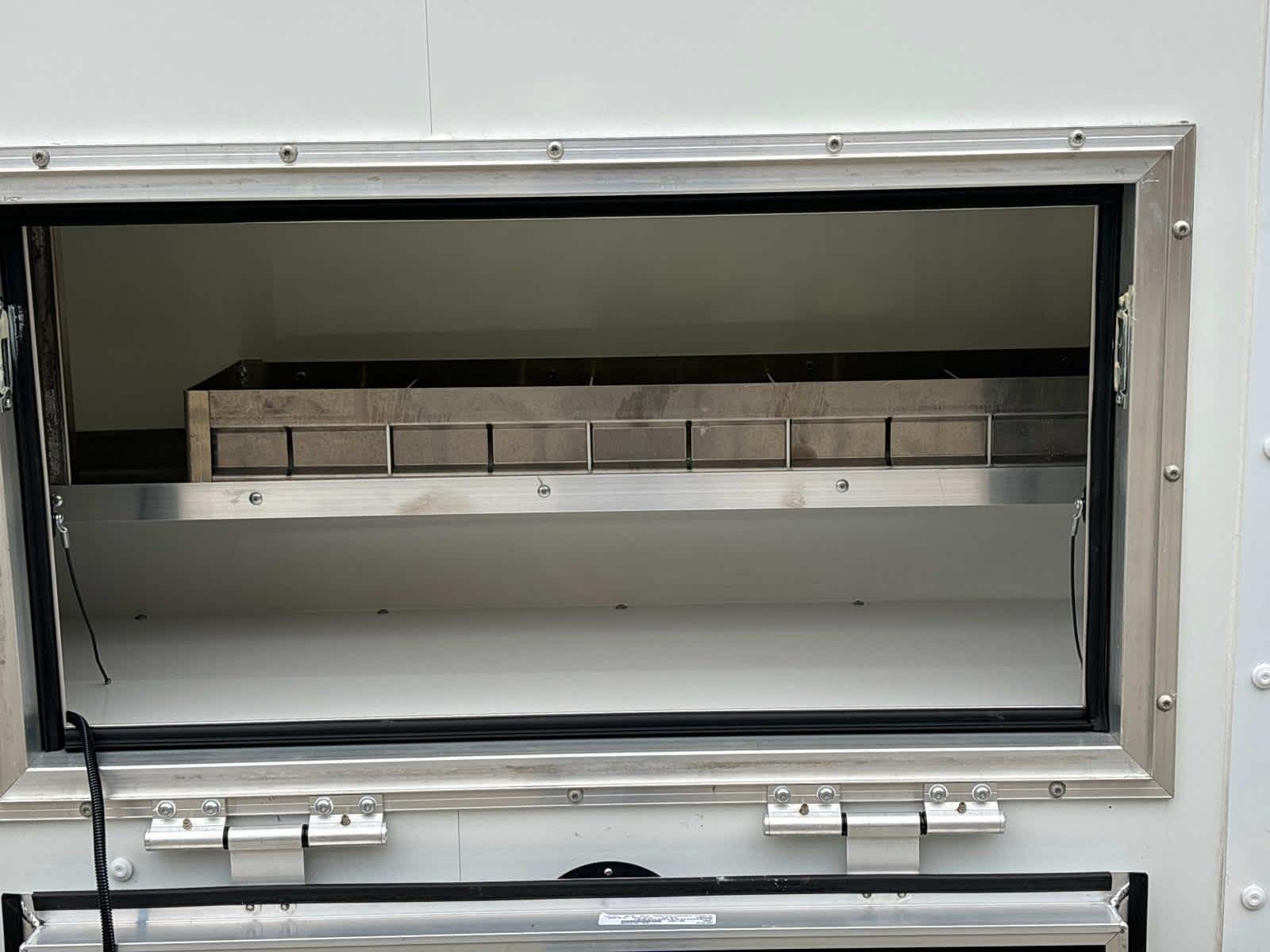 2024 GMC Savana Cutaway 3500 1WT