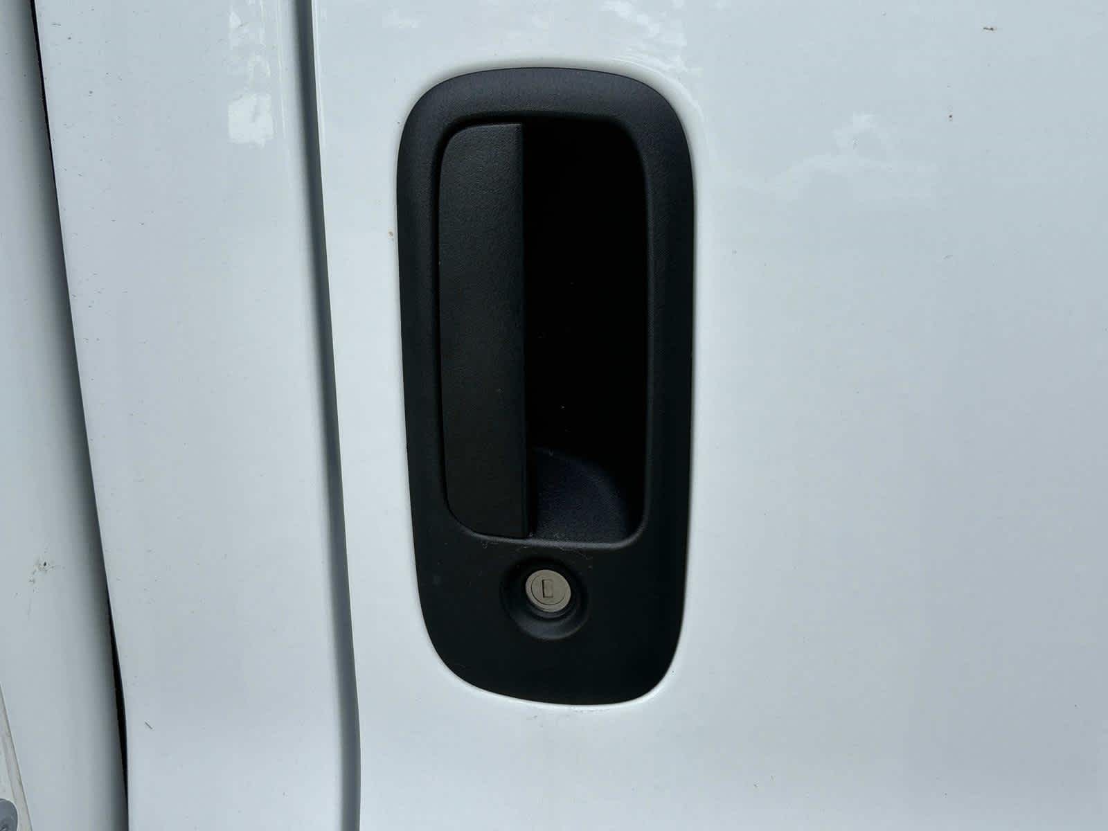 2024 GMC Savana Cutaway 3500 1WT