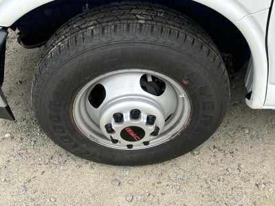 2024 GMC Savana Cutaway 3500 1WT