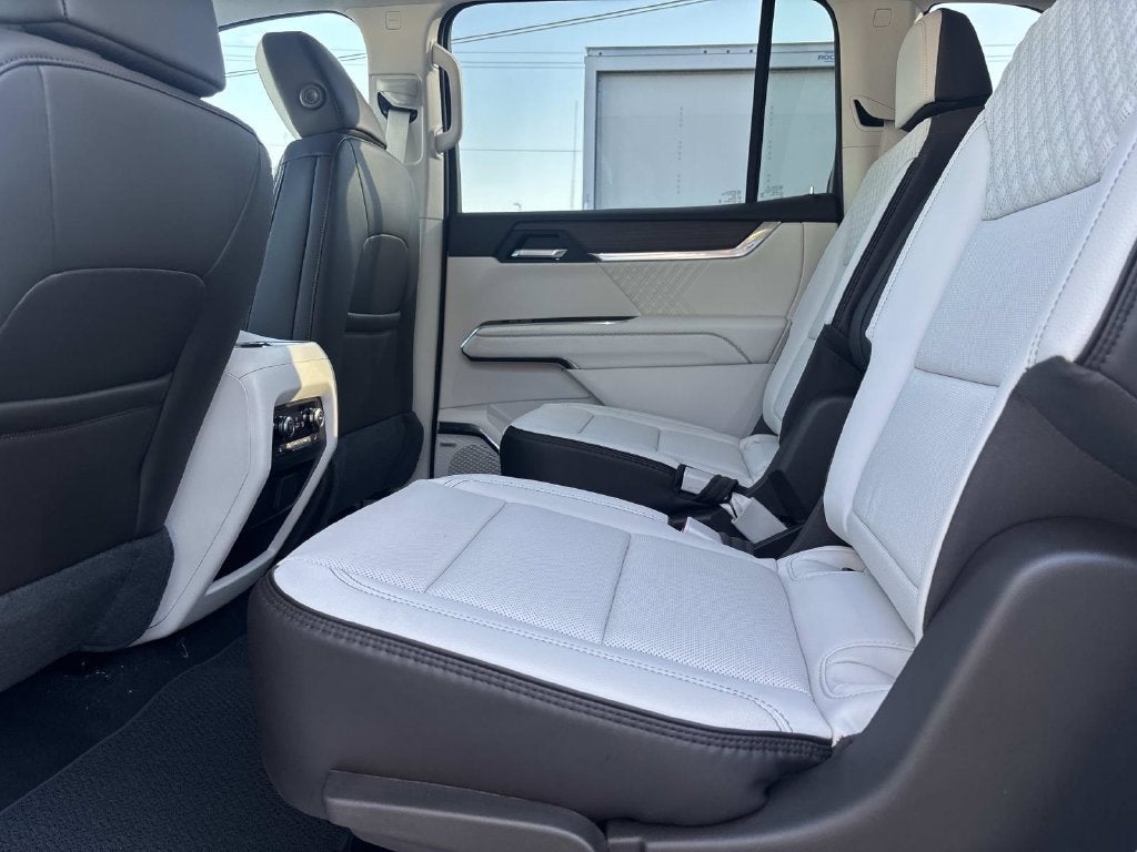 2027 GMC Acadia Denali