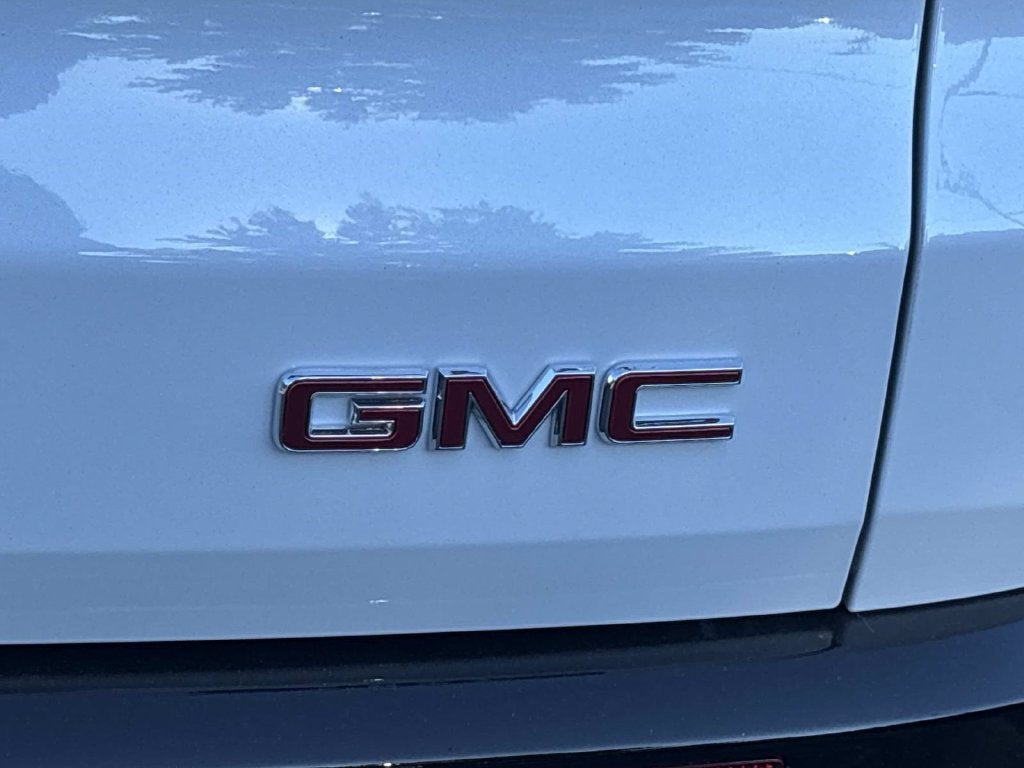 2027 GMC Acadia Denali