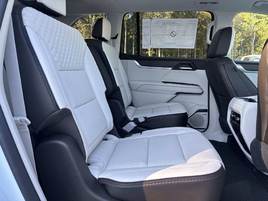 2027 GMC Acadia Denali