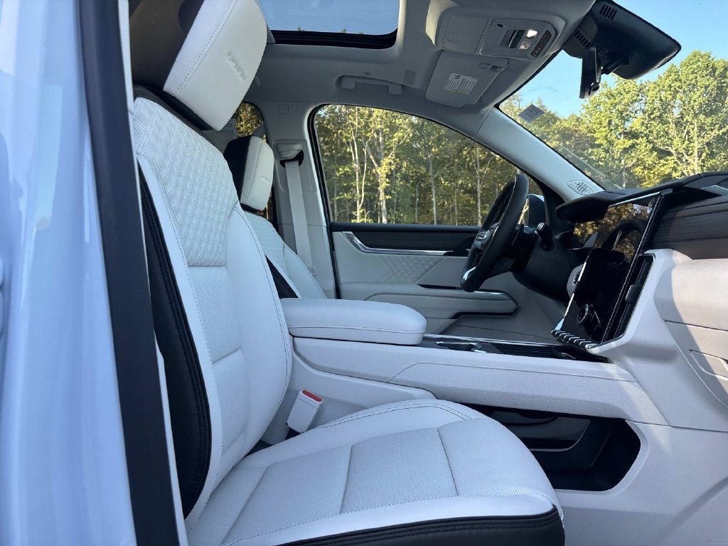 2027 GMC Acadia Denali