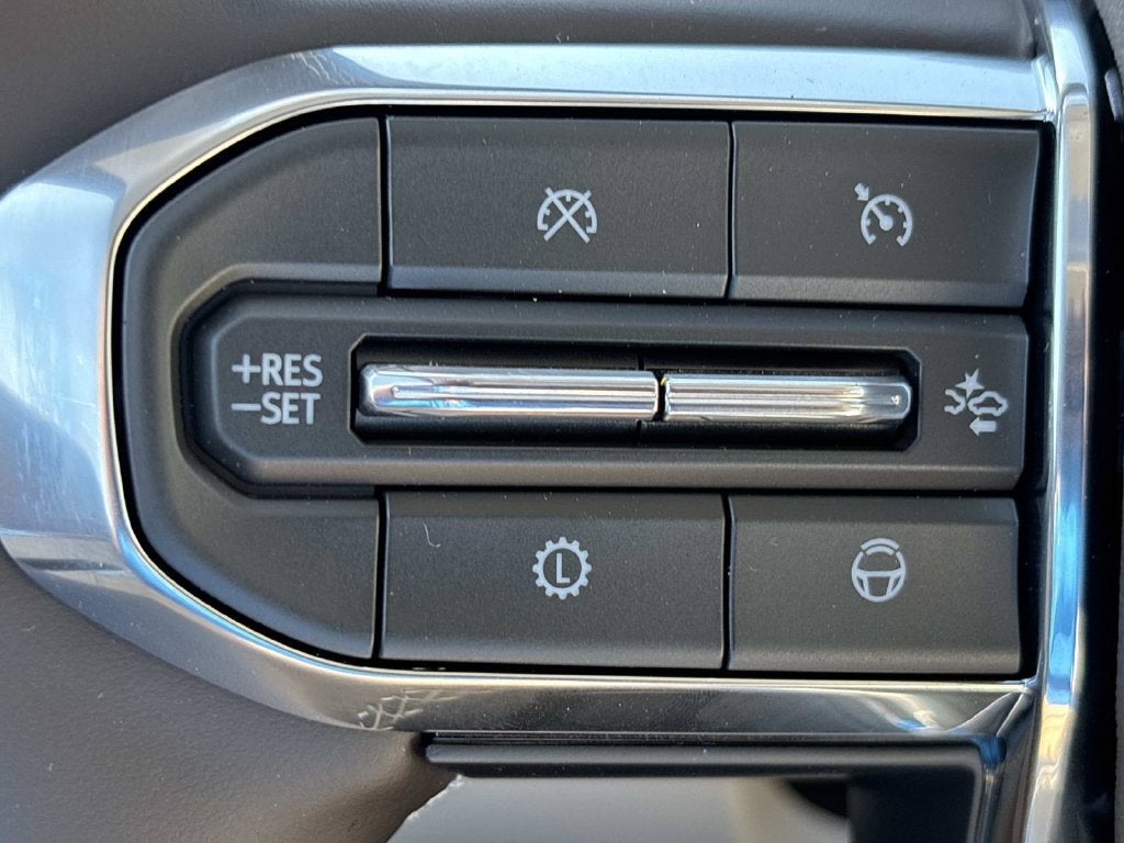 2027 GMC Acadia Denali