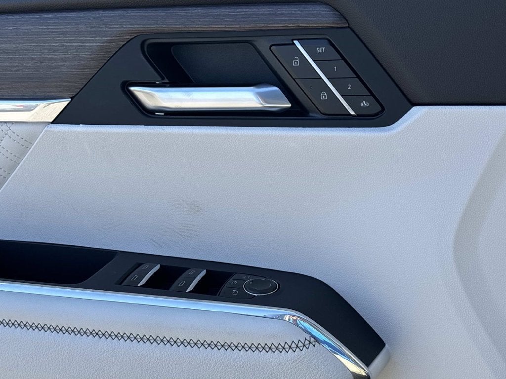 2027 GMC Acadia Denali