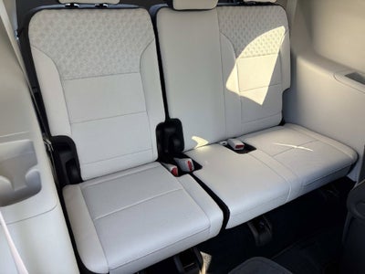 2027 GMC Acadia Denali