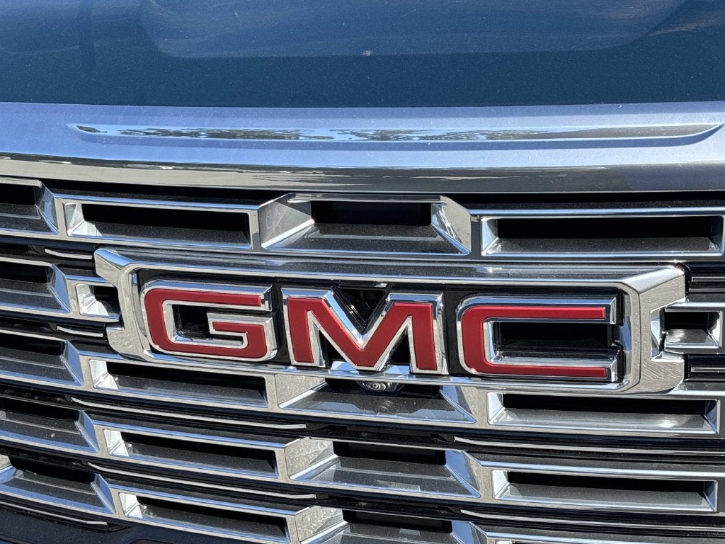 2027 GMC Acadia Denali