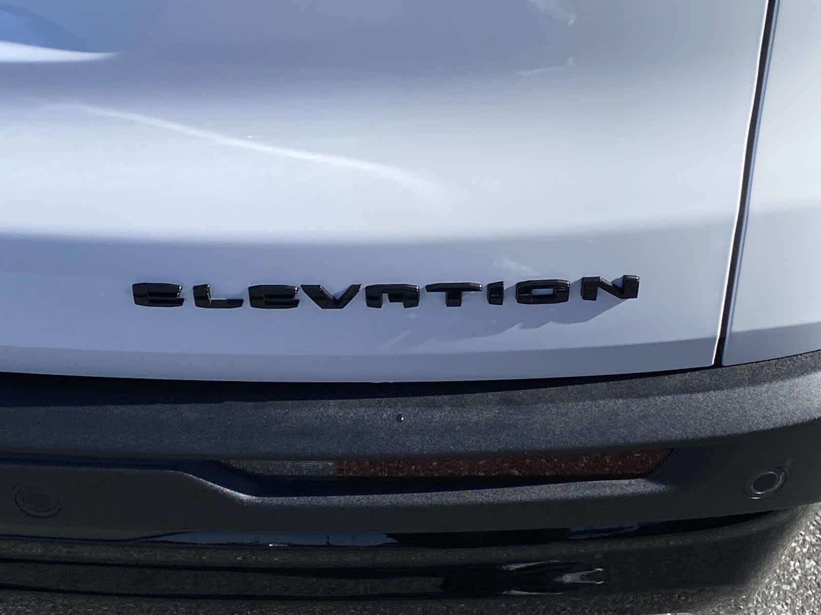 2026 GMC Acadia Elevation