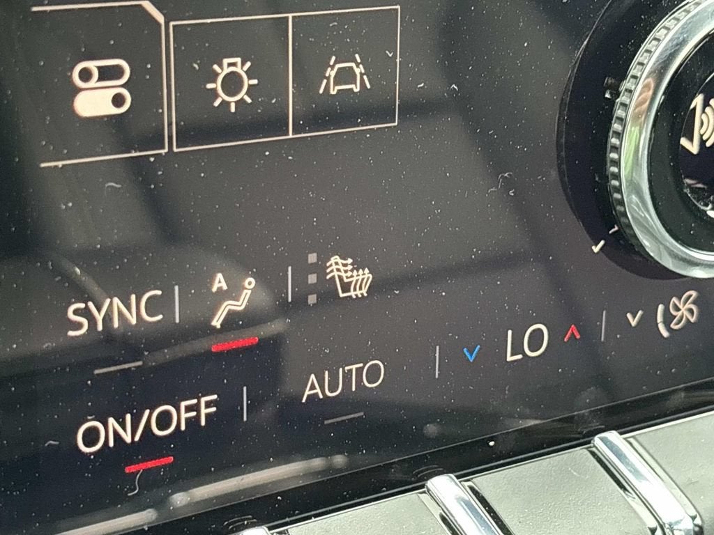 2026 GMC Acadia Elevation - Photo 10