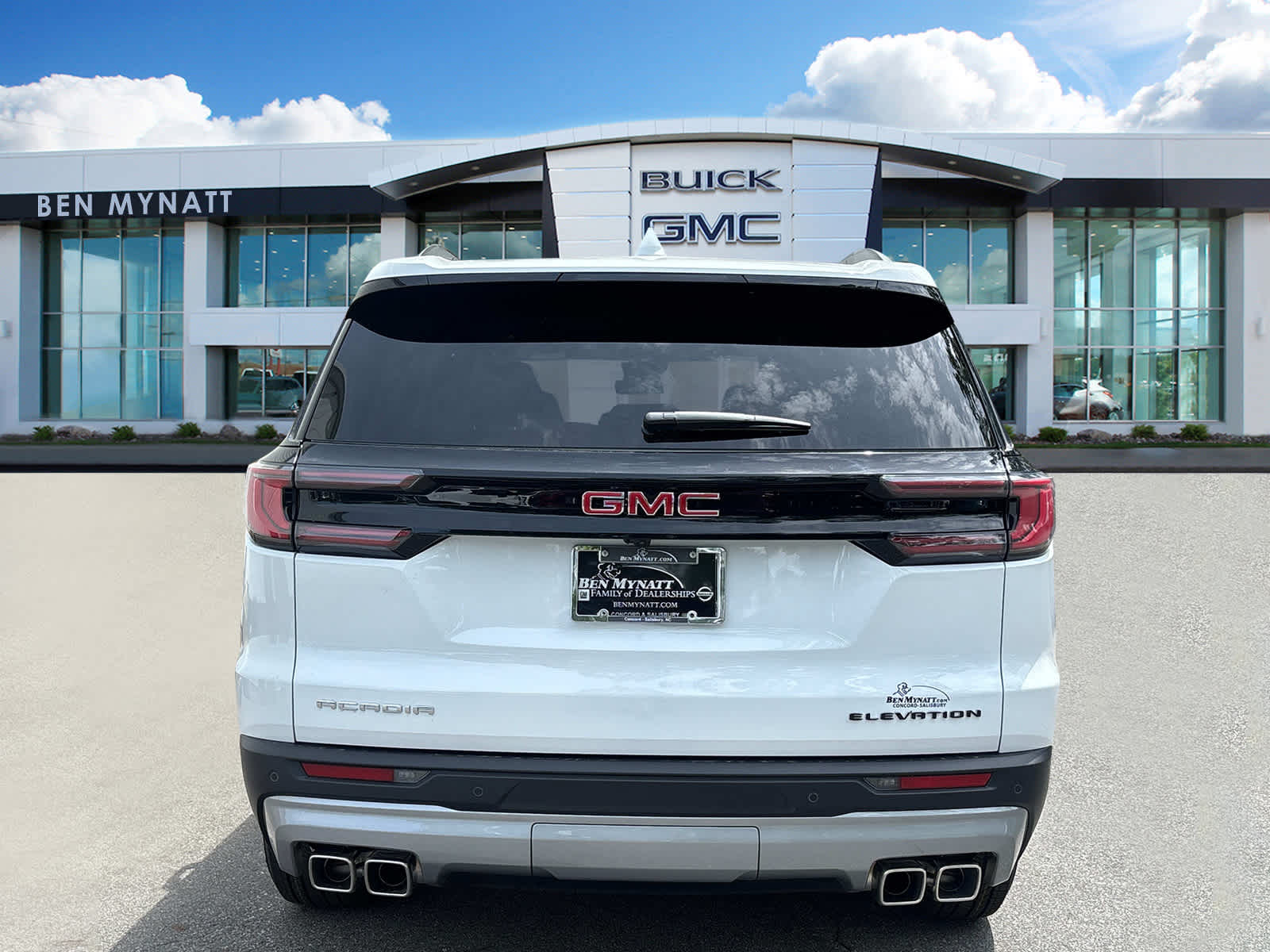 2025 GMC Acadia Elevation