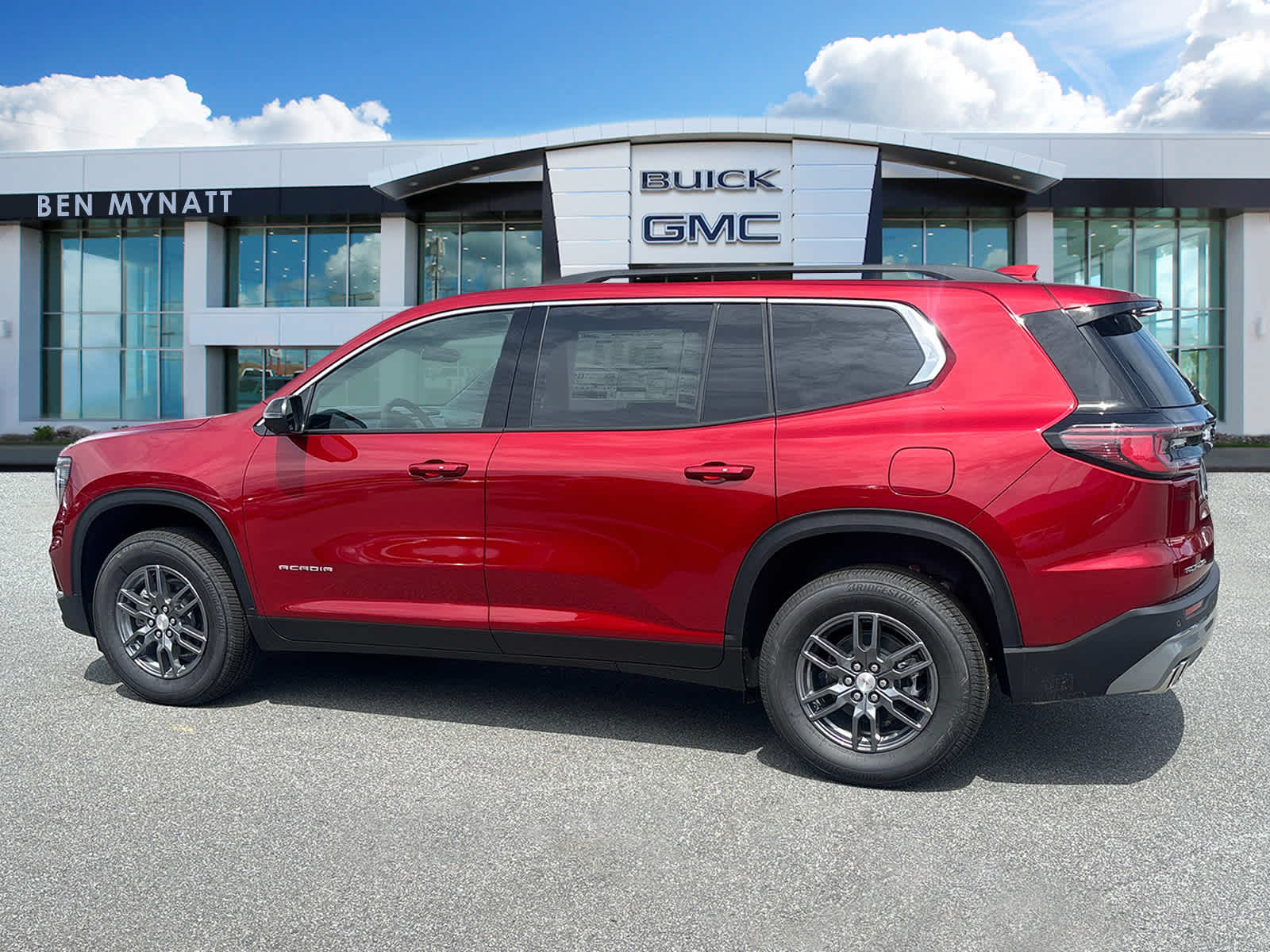 2025 GMC Acadia Elevation