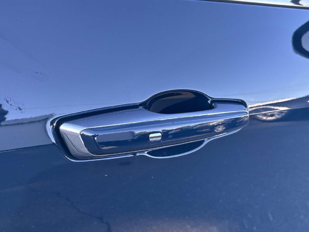 2027 GMC Acadia Denali