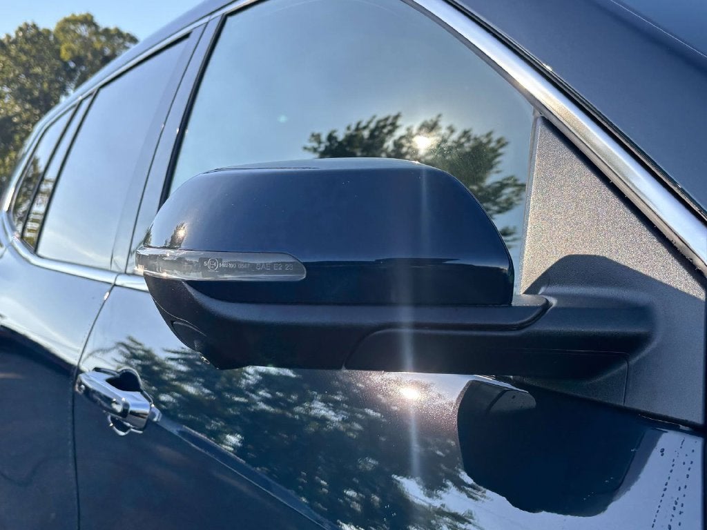 2027 GMC Acadia Denali