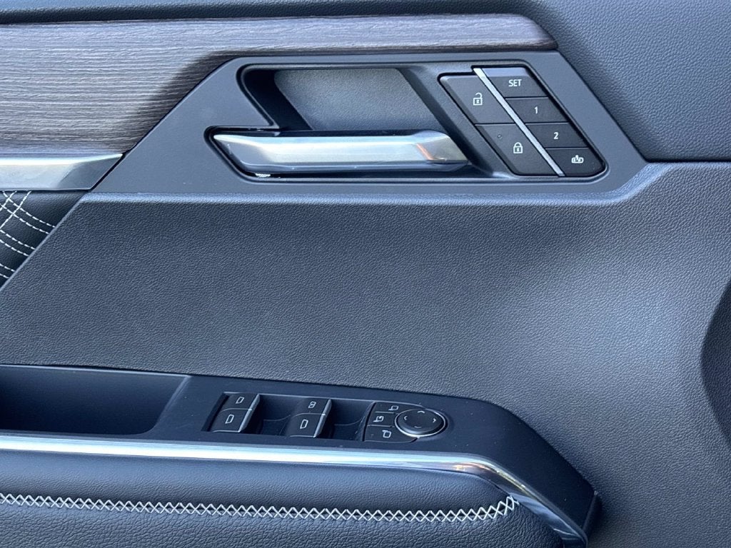 2027 GMC Acadia Denali