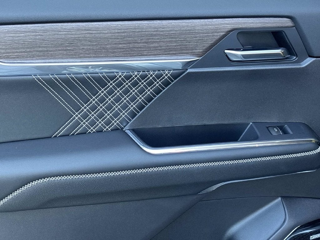 2027 GMC Acadia Denali