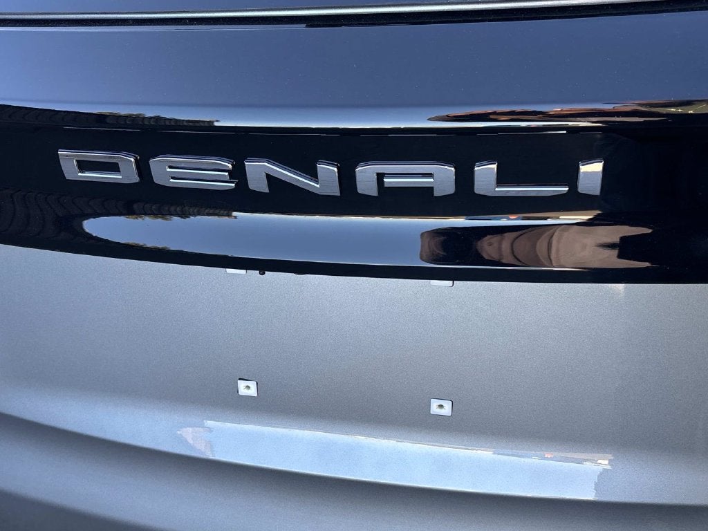 2027 GMC Acadia Denali