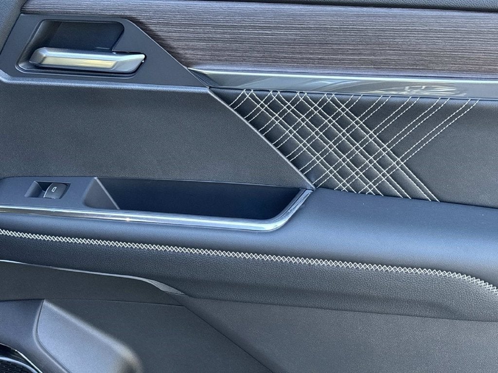 2027 GMC Acadia Denali