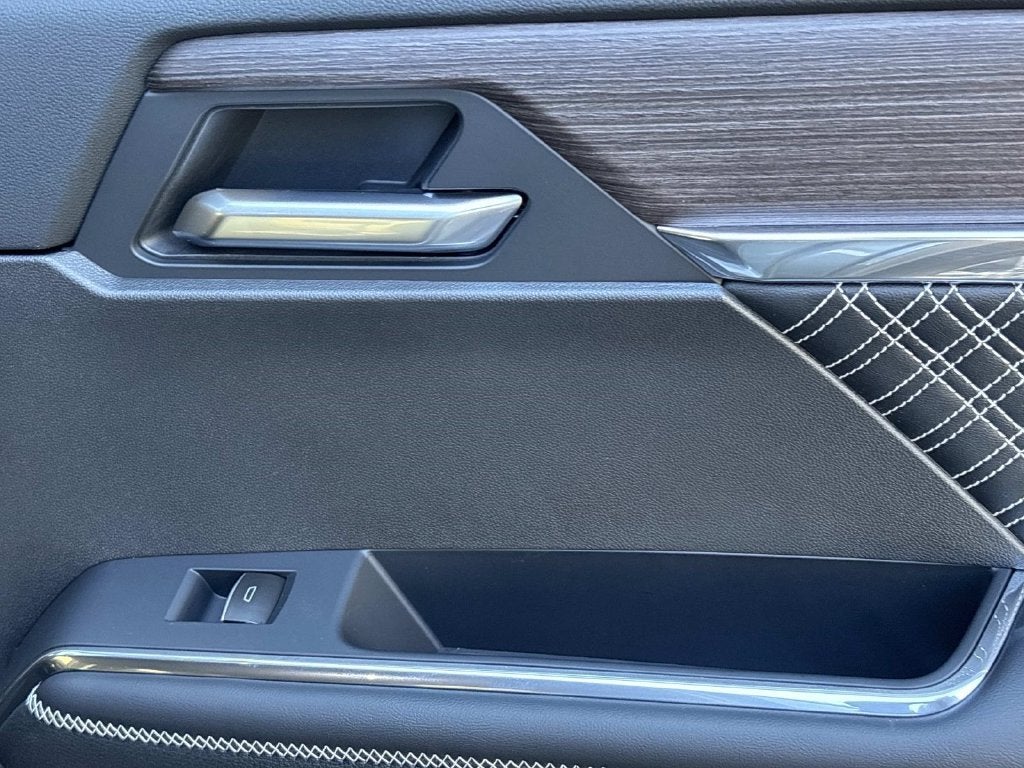 2027 GMC Acadia Denali