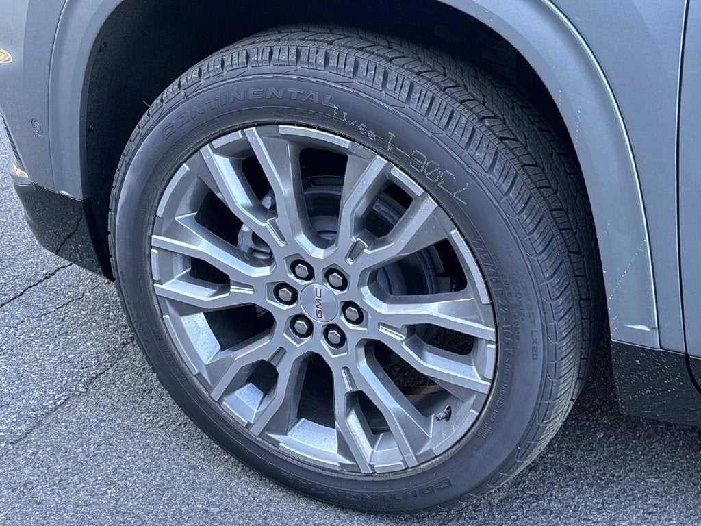 2027 GMC Acadia Denali