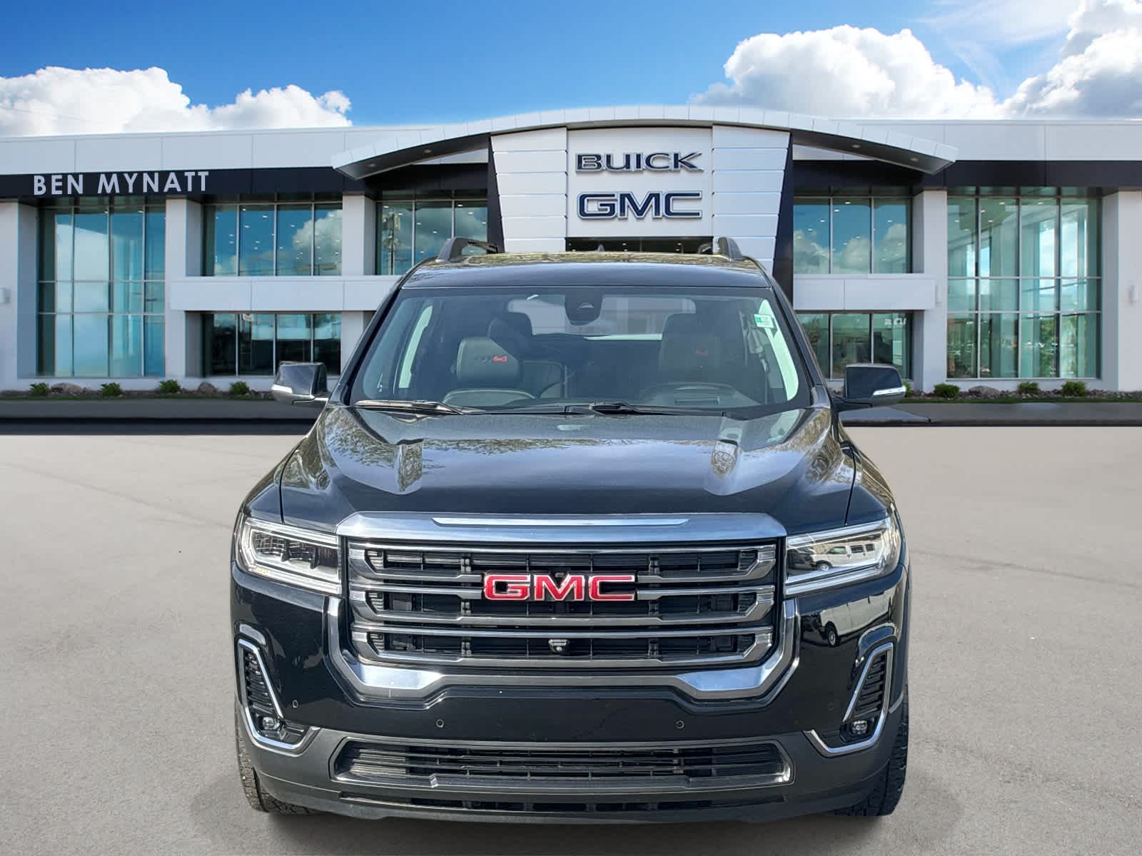 2023 GMC Acadia AT4