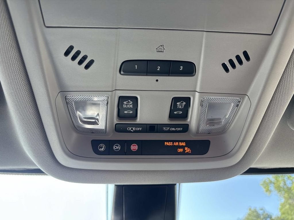 2020 GMC Acadia AT4