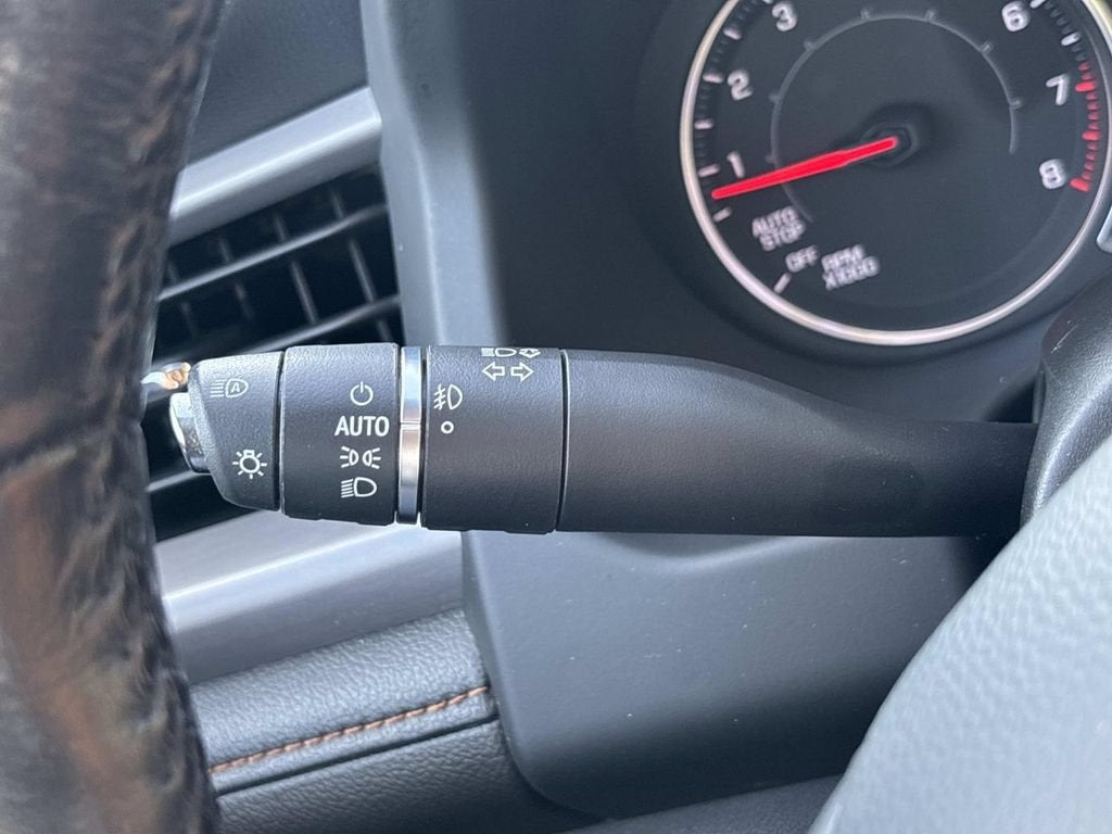 2020 GMC Acadia AT4