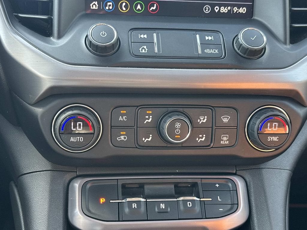 2020 GMC Acadia AT4
