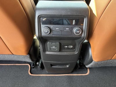 2020 GMC Acadia AT4