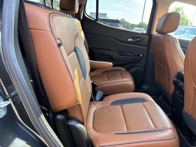 2020 GMC Acadia AT4