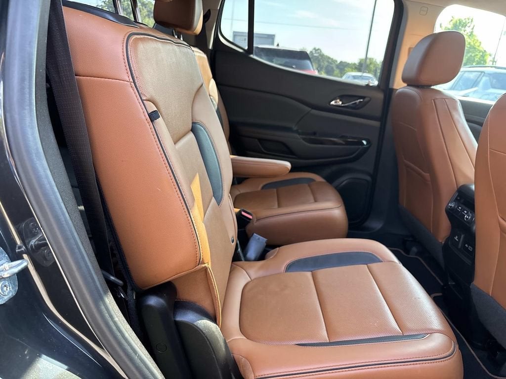 2020 GMC Acadia AT4