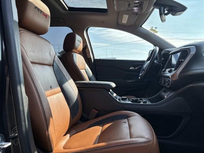 2020 GMC Acadia AT4