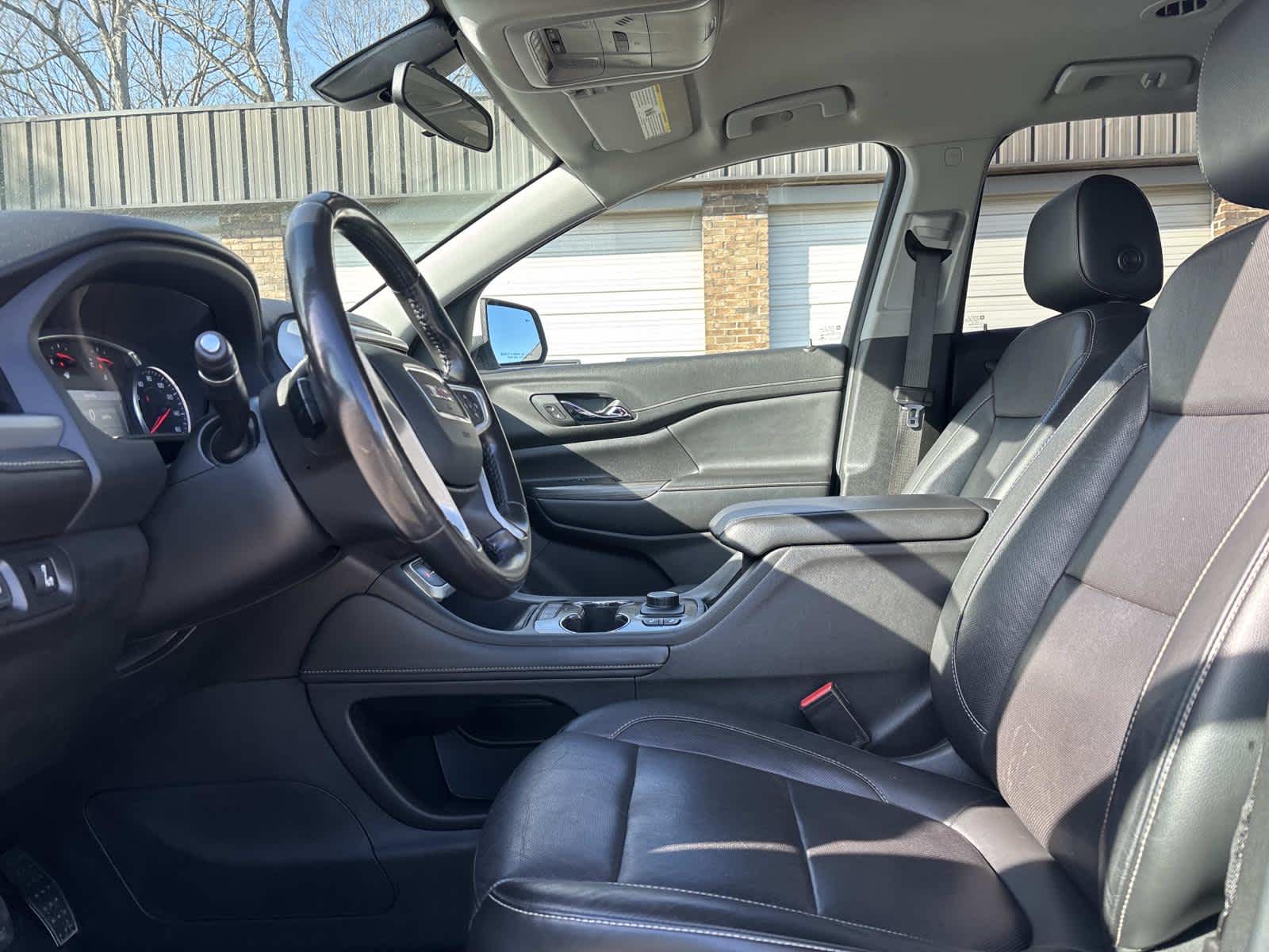 2020 GMC Acadia SLT