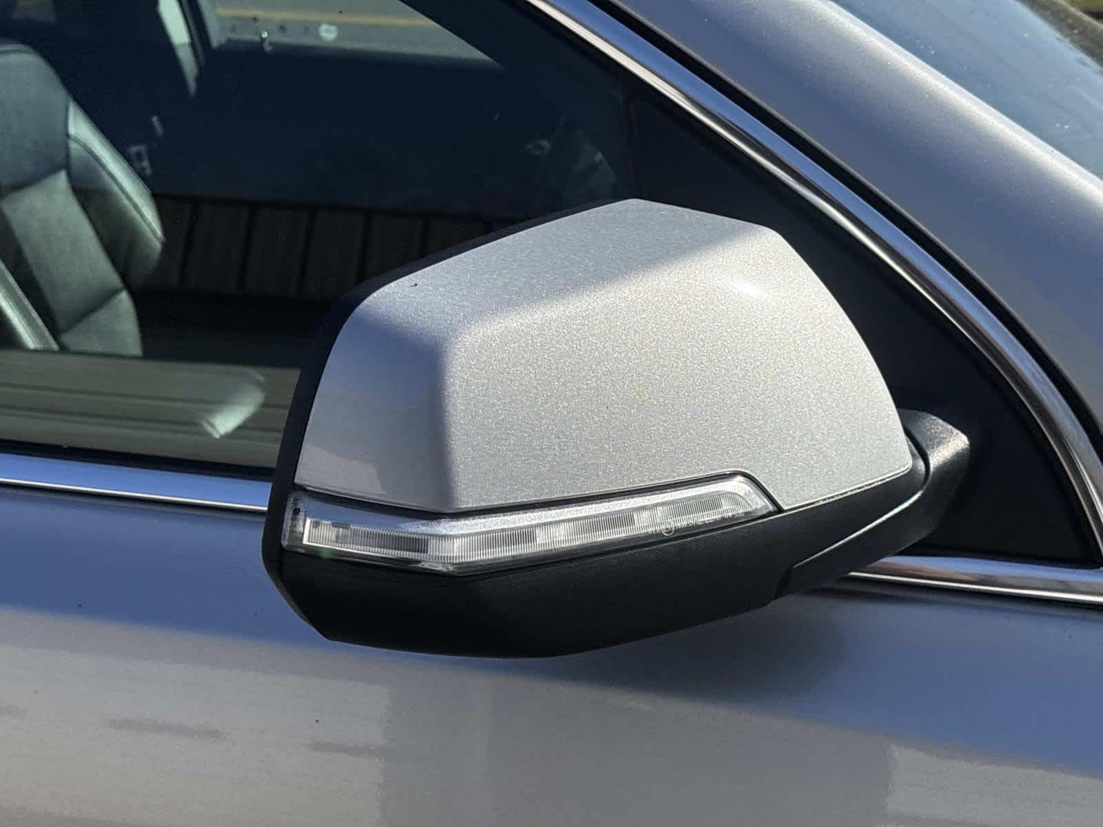 2020 GMC Acadia SLT