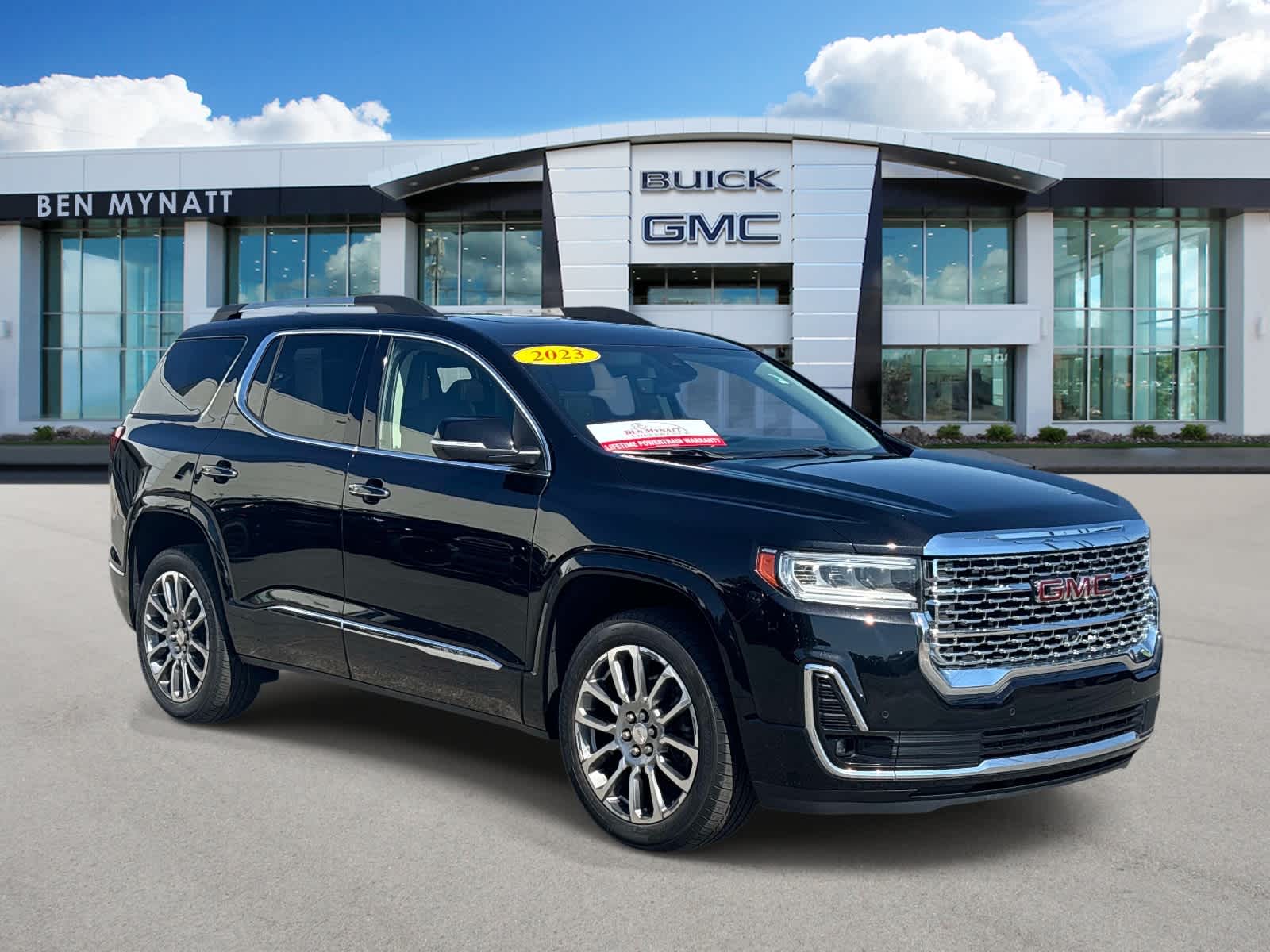2023 GMC Acadia Denali