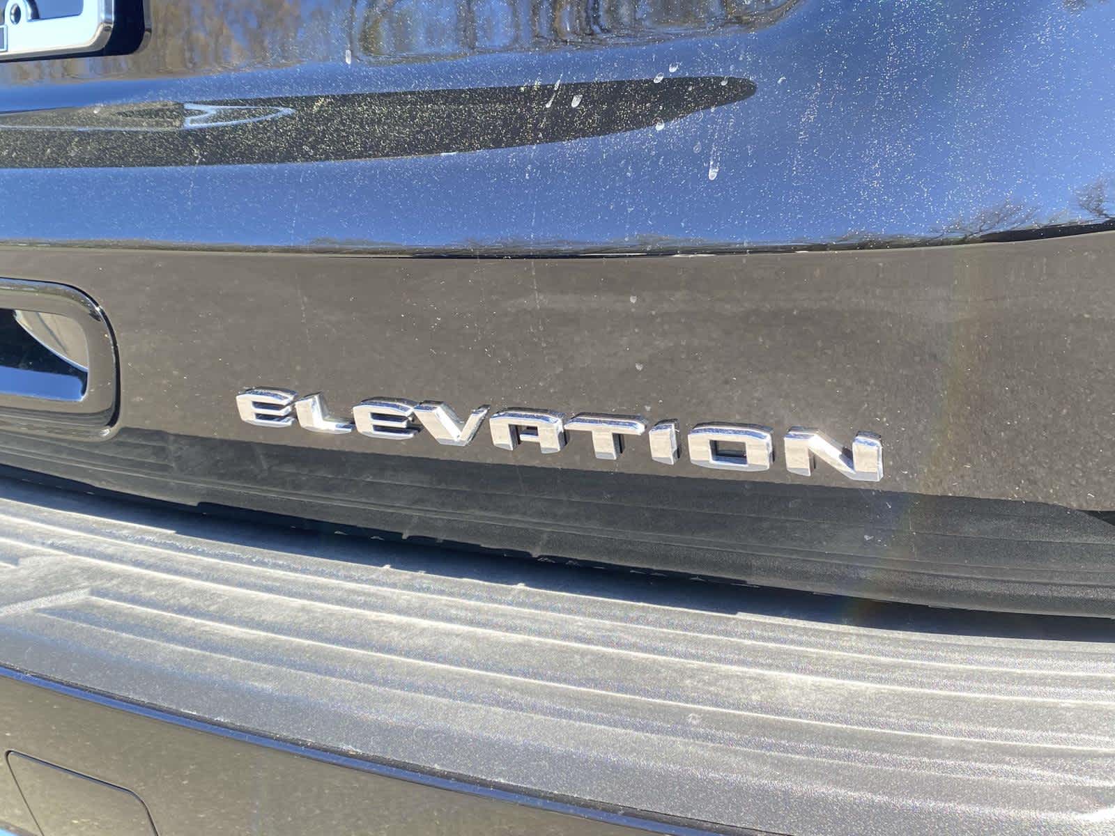 2026 GMC Yukon Elevation